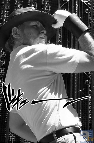 库里与杜兰特里应外合,勇士大胜太阳豪取2连胜:比分推荐(图1) 必威体育